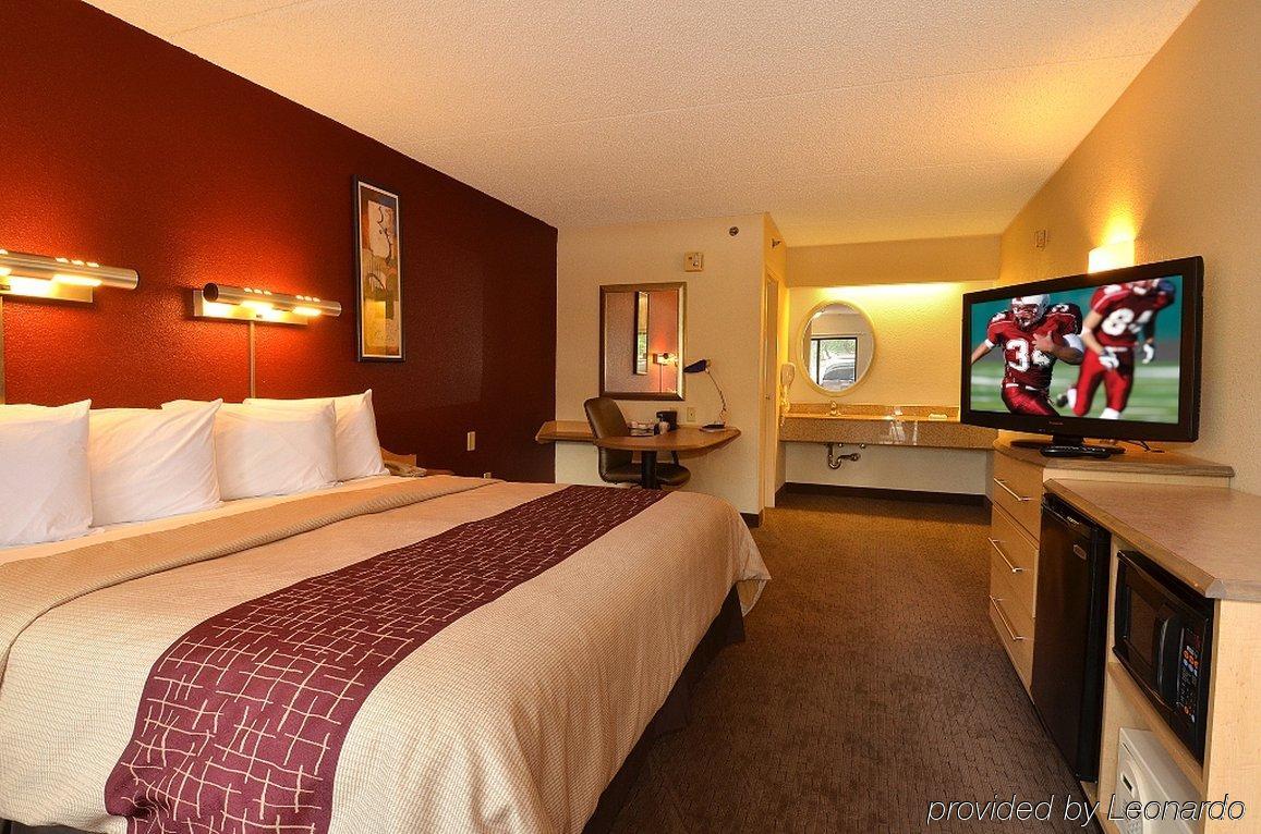 Red Roof Inn Rockford East - Casino District Extérieur photo