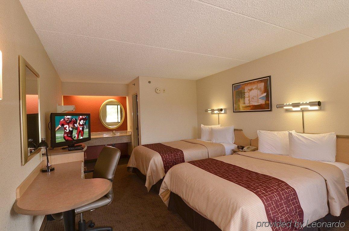 Red Roof Inn Rockford East - Casino District Extérieur photo